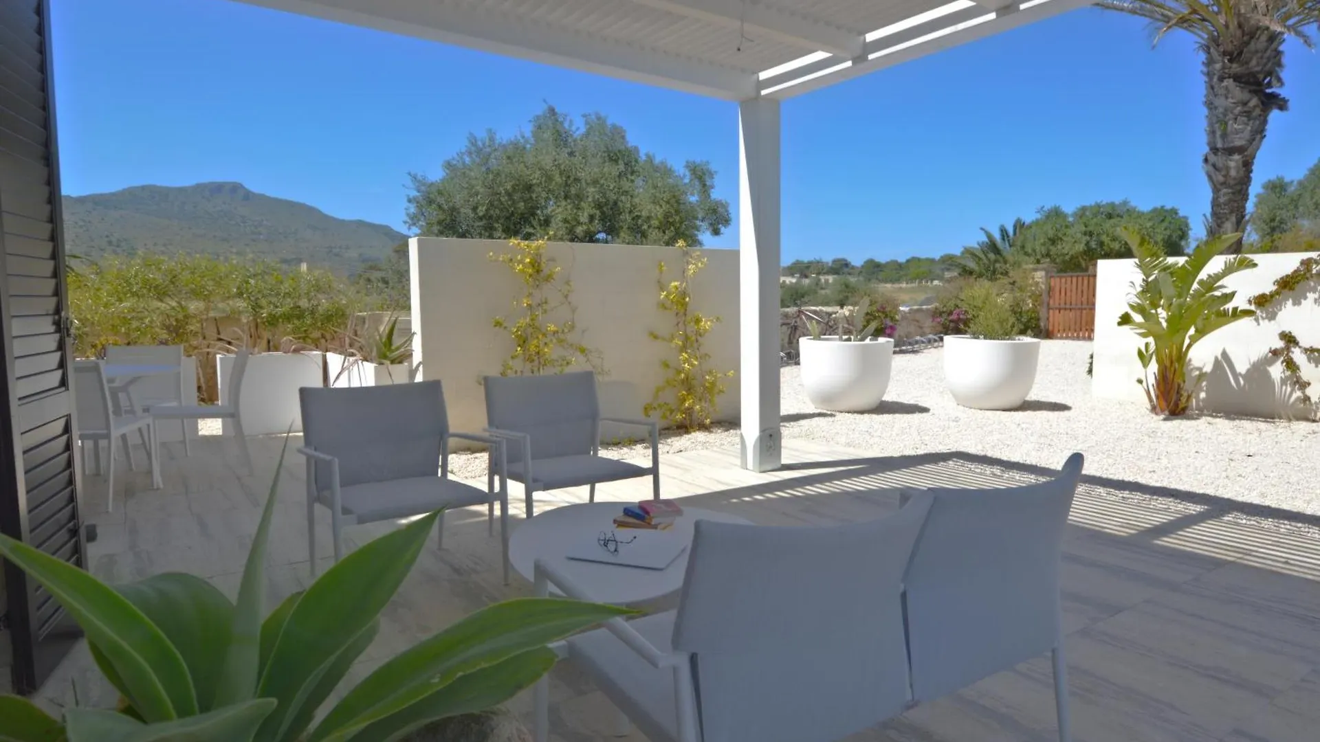 Villa Rocce Bianche Favignana 0*,